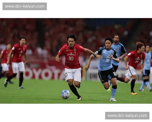 红色的巅峰对决:鹿岛鹿角与浦和红钻,那场永不落幕的宿命战争 红色的巅峰对决:鹿岛鹿角与浦和红钻,那场永不落幕的宿命战争