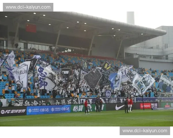 北境铁骑战泰山：长春亚泰与山东鲁能的宿命史诗